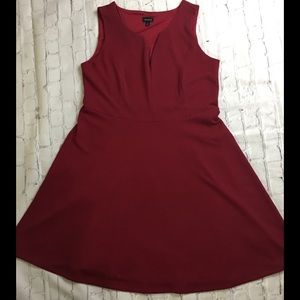 Torrid 1x fit n flare mid length dress